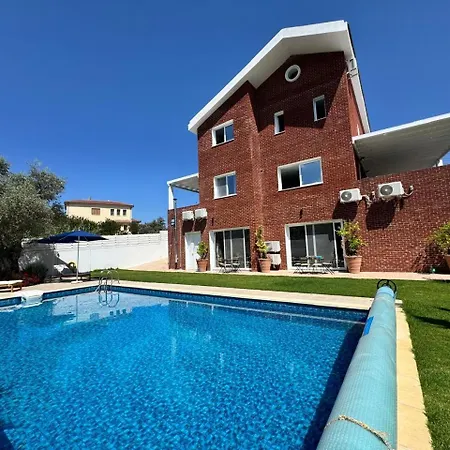 Villa The Blue House *