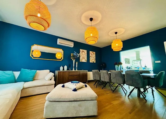 Villa The Blue House