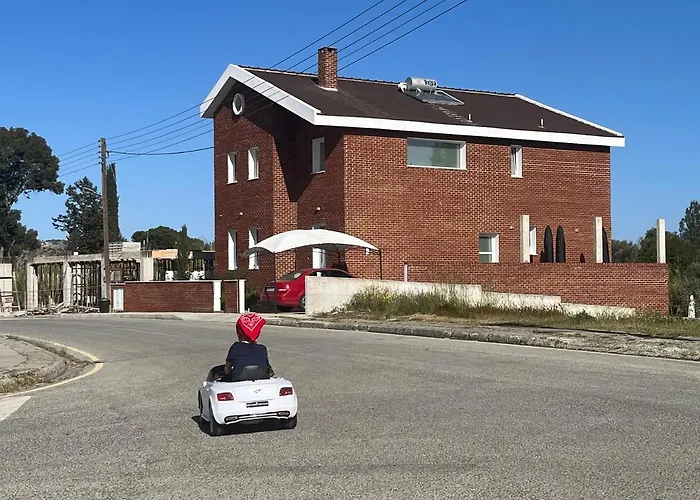The Blue House Larnaka